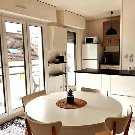 Superbe F2 Avec Garage Balcon Appartement Nancy Buitenkant foto